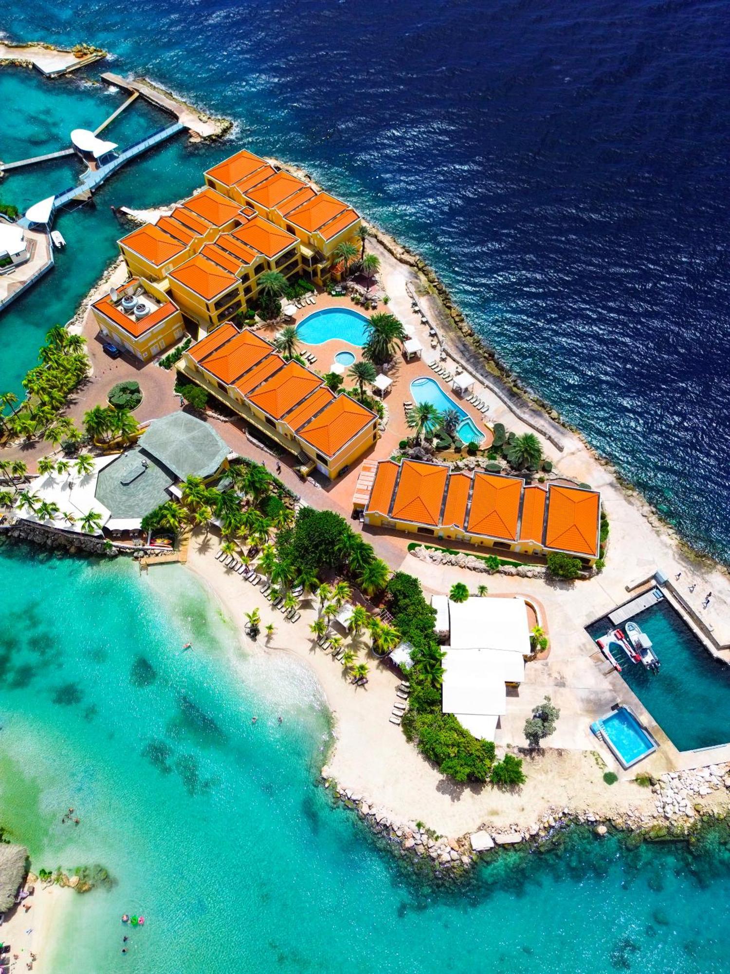 The Royal Sea Aquarium Resort Willemstad Exteriör bild